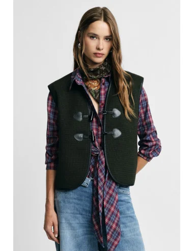 Vest with Toggle Closure and Contrasting Trim Please
