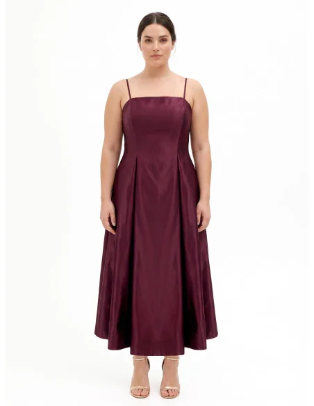 Curvy Rinascimento Dress