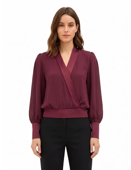 Blusa A Palloncino In Georgette Con Rever E Maxi Polsini In Raso Rinascimento
