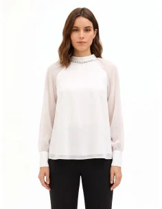 Blouse ample en mousseline avec des cristaux sur l'encolure « Rinascimento »