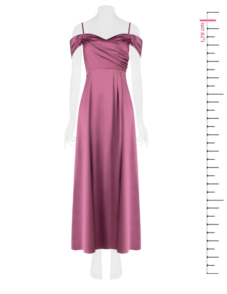 Long Structured Satin Dress with a Rinascimento-Style Sweetheart Neckline