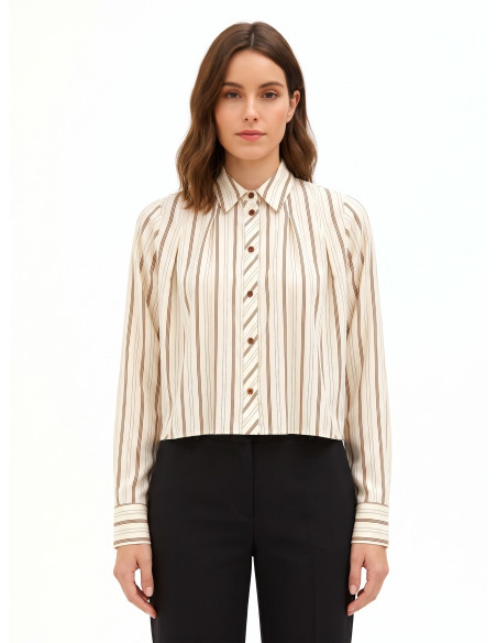 Loose-fitting, cropped shirt in a viscose blend with Rinascimento-style pleats
