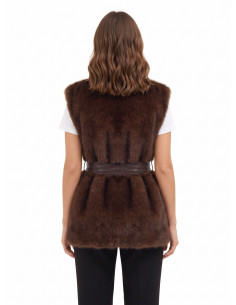 Gilet long ouvert en fourrure synthétique avec ceinture assortie en simili-cuir « Rinascimento » 2