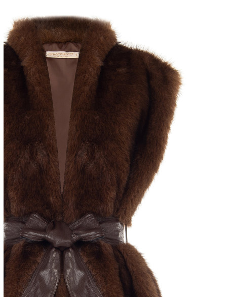 Gilet Lungo Aperto In Pelliccia Sintetica Con Cintura In Similpelle Abbinata Rinascimento