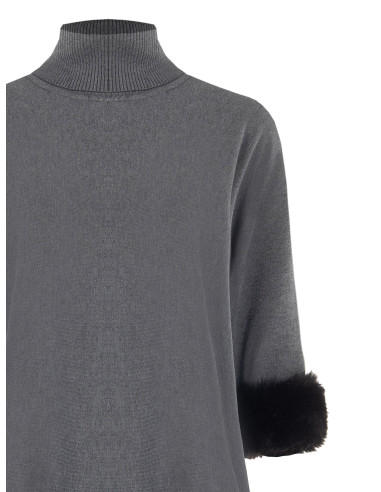 Loose-fitting Turtleneck Jumper with Faux Fur Inserts by Rinascimento