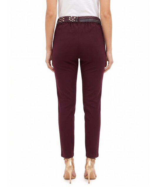 Skinny trousers in polyviscose with an elasticated waistband at the back and a Rinascimento-branded scarf