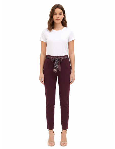 Skinny trousers in polyviscose with an elasticated waistband at the back and a Rinascimento-branded scarf