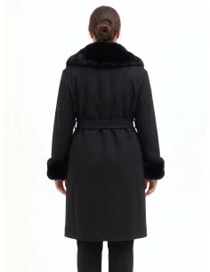 Cappotto Curvy Lungo In Panno Con Polsini E Collo In Pelliccia Sintetica Staccato Rinascimento Curvy 2