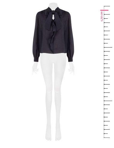 Blusa Fluida In Lyocell Con Scollo A V E Volant Rinascimento