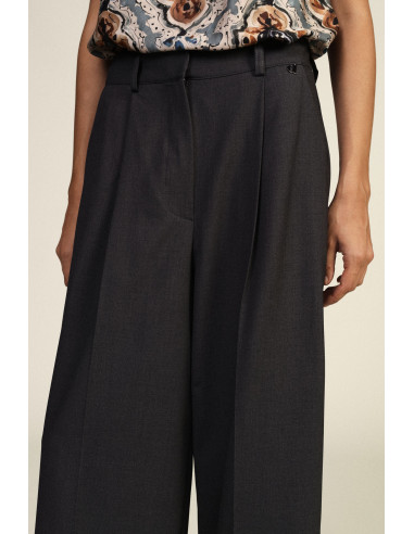High-Waisted Palazzo Trousers with Pleats Dixie