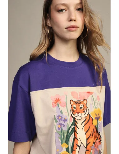 T-shirt à imprimé tigre et fleurs à manches courtes Dixie