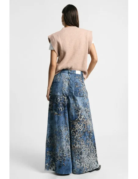 Animal-Print Jeans with Very Wide Legs and a Mid-Rise Waist – Please