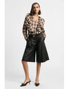 Shorts A Vita Media Con Pinces E Passanti Please