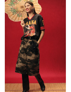 Short à jambes larges à motif camouflage et motif floral « Dixie » ...