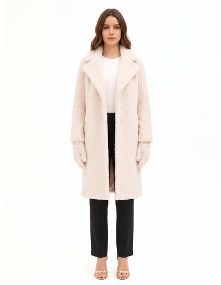 Cappotto Lungo In Pelliccia Sintetica Con Guanti Coordinati Rinascimento