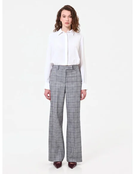 Fluid cropped blouse in matte satin with concealed buttons Rinascimento