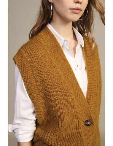Gilet A Costine Con Scollo A V E Bottoni Dixie