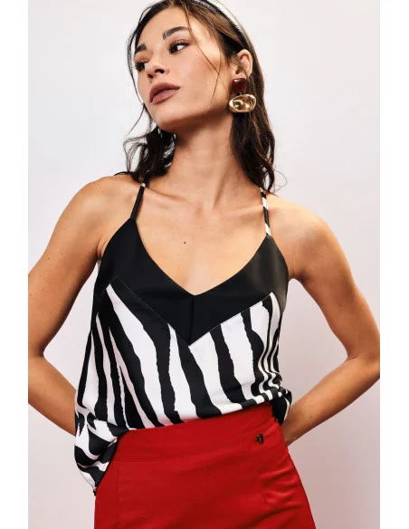 Dixie Top with Thin Crossed Straps and a Zebra Print