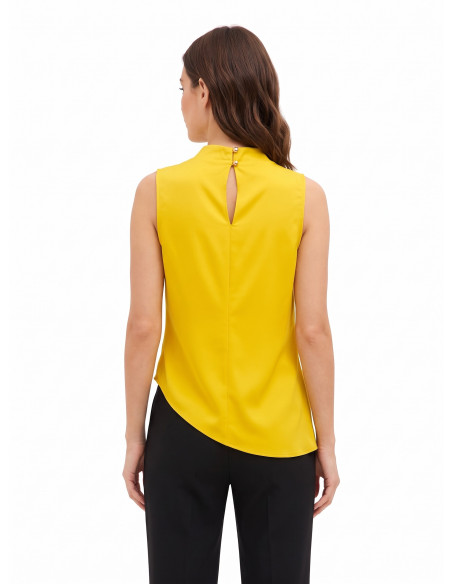 Haut fluide en satin mat à ourlet asymétrique « Rinascimento »