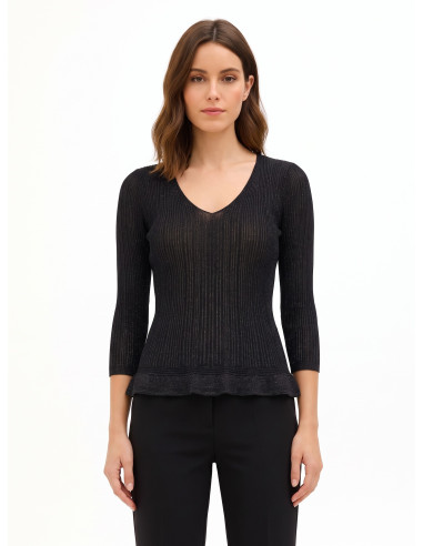 Haut moulant et cintré en fil de lurex, avec encolure en V de style Rinascimento