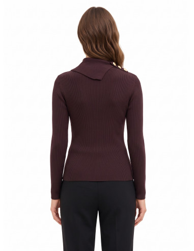 Pull moulant en mélange de viscose avec boutons au col « Rinascimento »