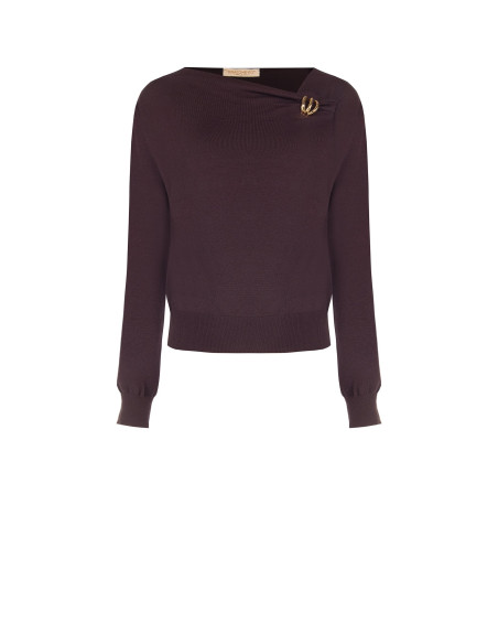 Maglione Leggero Con Scollo Asimmetrico E Dettaglio Gioiello Rinascimento