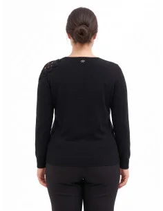 Pull Curvy cintré avec détail au crochet sur l'épaule – Rinascimento Curvy 2