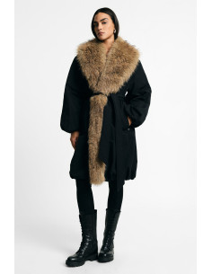 Cappotto Con Maxi Collo In Pelliccia E Cintura Please