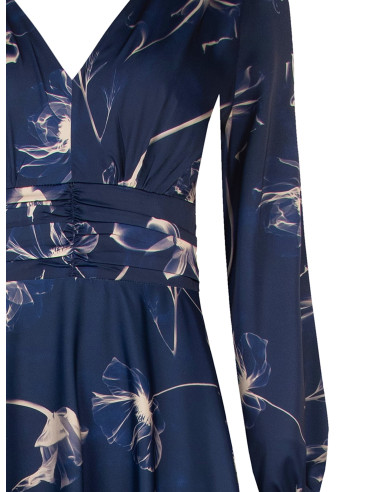 Long satin dress with large floral print, gathered at the waist, featuring a double Rinascimento-style V-neck