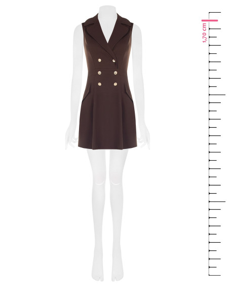 Robe courte en point de Milan, effet double poitrine, style Rinascimento