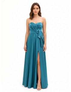 Robe longue en satin avec fente sur le devant, style Rinascimento