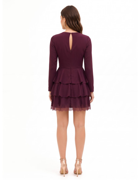 Short, ruffled crepe dress with lace inserts by Rinascimento