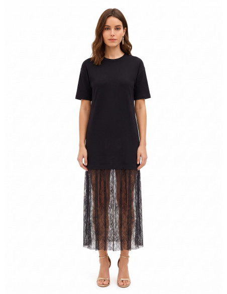 Robe longue style t-shirt en coton avec ourlet en dentelle « Rinascimento »