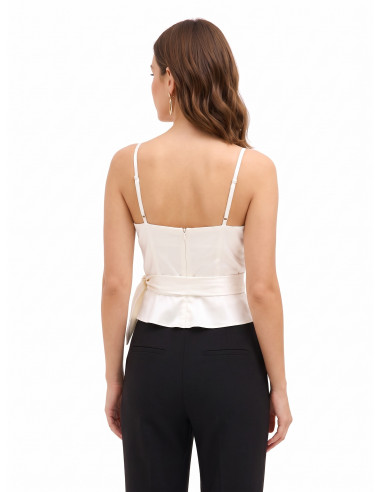 Crop Top In Raso Con Scollo A V Incrociato Ed Annodato Su Un Lato Rinascimento