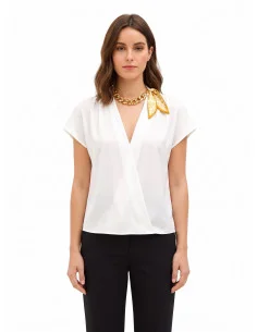 Blouse en satin mat à encolure en V, avec chaîne et foulard tressés « Rinascimento »