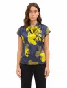 Blouse fluide en satin à fleurs avec encolure drapée « Rinascimento »