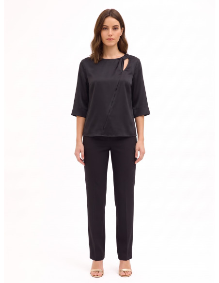 Blusa Ampia In Raso Con Cut-Out E Arriccio Su Una Spalla Rinascimento