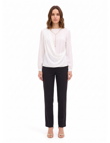 Blouse en georgette avec drapé et détail chaîne « Rinascimento »