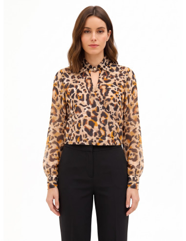 Blouse ballon en georgette à motifs tachetés, avec des touches de lurex et un décolleté en V croisé « Rinascimento »