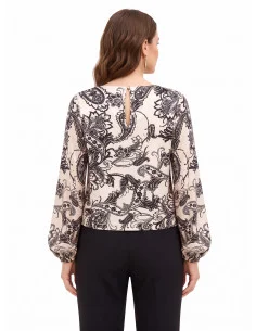 Loose-fitting Satin Blouse with a Baroque-Rinascimento Pattern 2