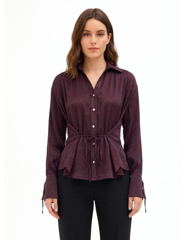 Chemise ample en mélange de viscose, effet légèrement froissé, avec des lacets « Rinascimento »