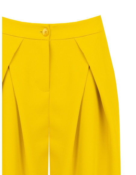 Rinascimento-style balloon trousers with cross-pleats at the front