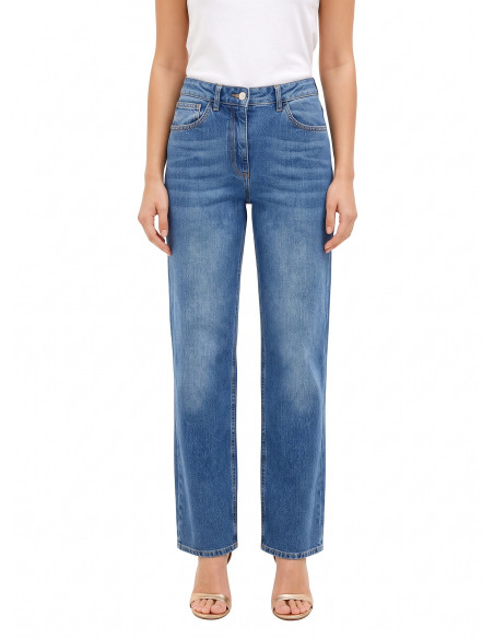 Jeans Straight Con Targhetta Logo Su Tasca Dietro Rinascimento