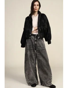 High-Waisted Wide-Leg Jeans in Faded Wash Dixie