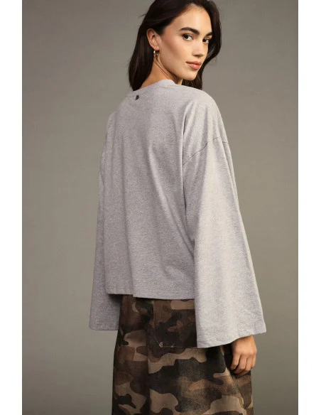 Dixie – Gray Oversized Long-Sleeve T-Shirt with Straight Hem