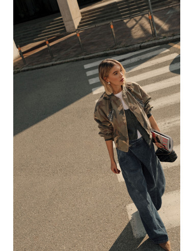 Balloon Jeans with Asymmetrical Waist and Stitching Details Please