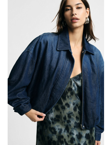 Cropped Denim Jacket with Zip and Wide Sleeves Please