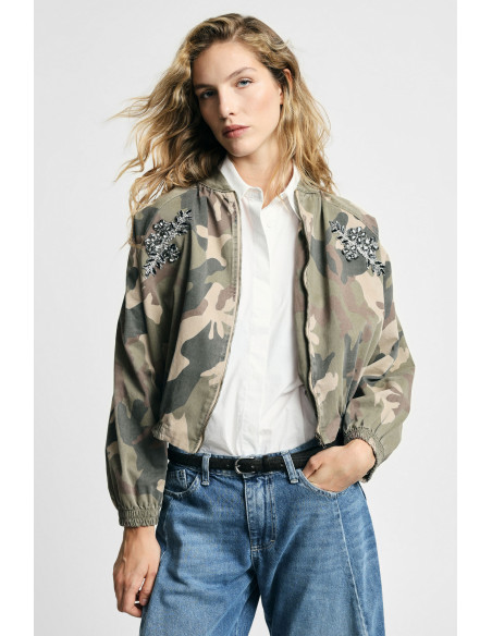 Cropped Camouflage Print Bomber Jacket with Jewel Embroidery Please