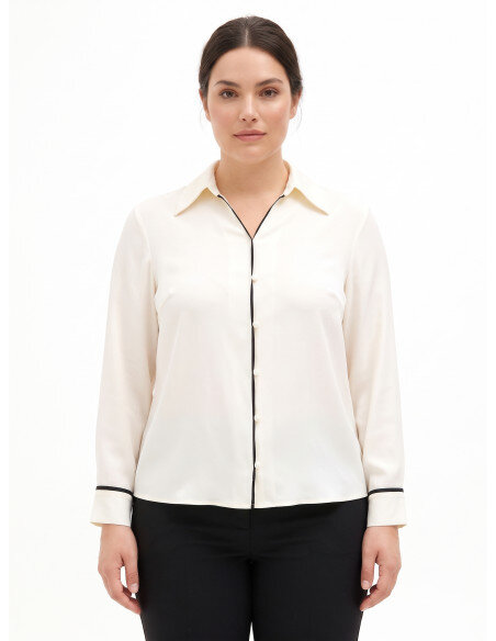 Curvy Flowing Blouse in Matte Satin with Contrasting Details Rinascimento Curvy