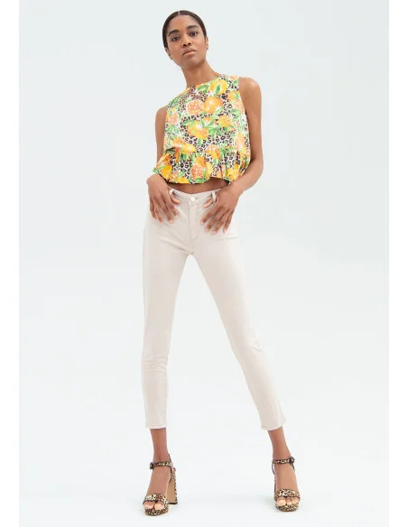 Jean Slim Avec Effet Push Up En Gabardine Fracomina